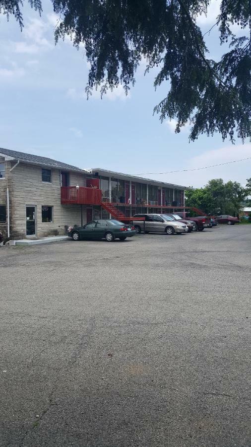 Mound Haven Motel Brookville Екстер'єр фото